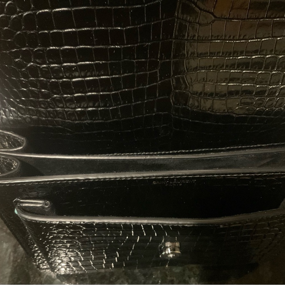 Yves Saint Laurent Black Glossy Shoulder Bag with Chain Strap - Picture 13 of 14